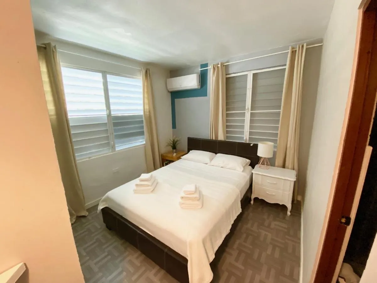 Farm stay Garza House - Beachfront Full Apt-Finca Corsica Hotel Patillas