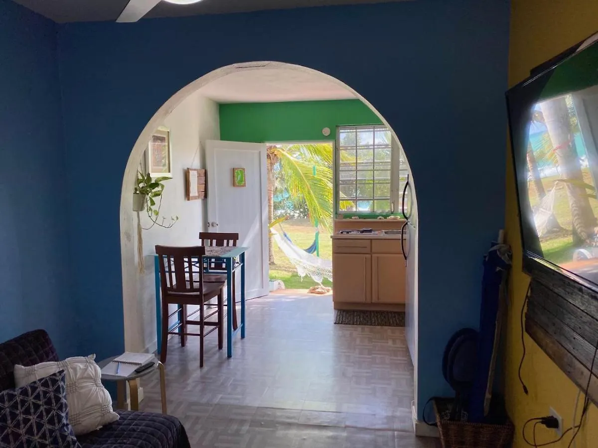 Vakantieboerderij Garza House - Beachfront Full Apt-Finca Corsica Hotel Patillas Puerto Rico
